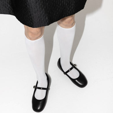 Ballet flats, the perfect companion for the petite footed woman