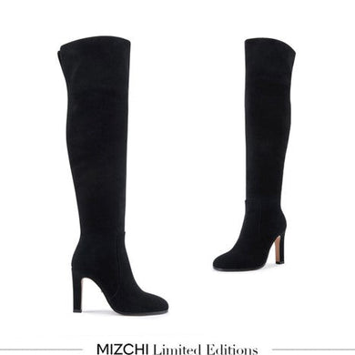 Step in Style: Classic Black Boots Perfect for Women with Petite Feet