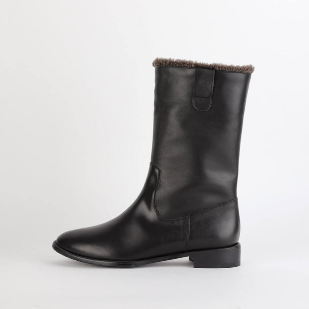 ELAT - fur lined half boots