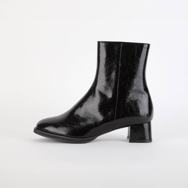 KLASS - glass effect leather boots