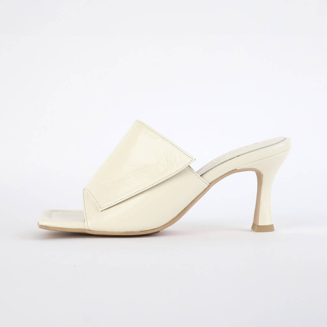 *UK size 2.5 - VALLETTA - ivory, 7cm heels