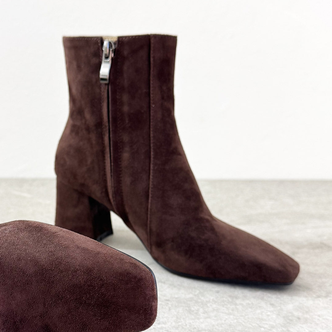 ROXANNE BROWN SUEDE - leather ankle boots