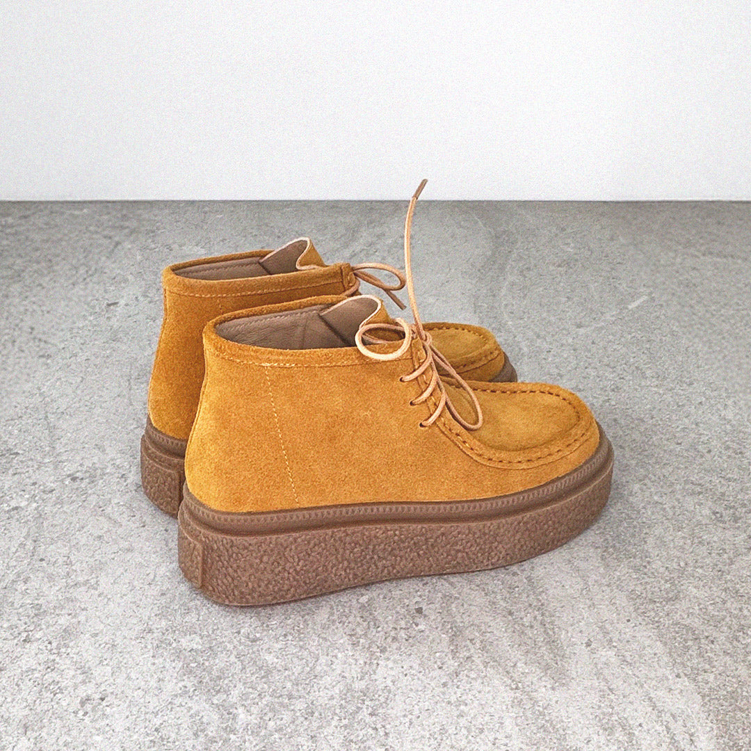 SoFina - Moc Toe Style boots