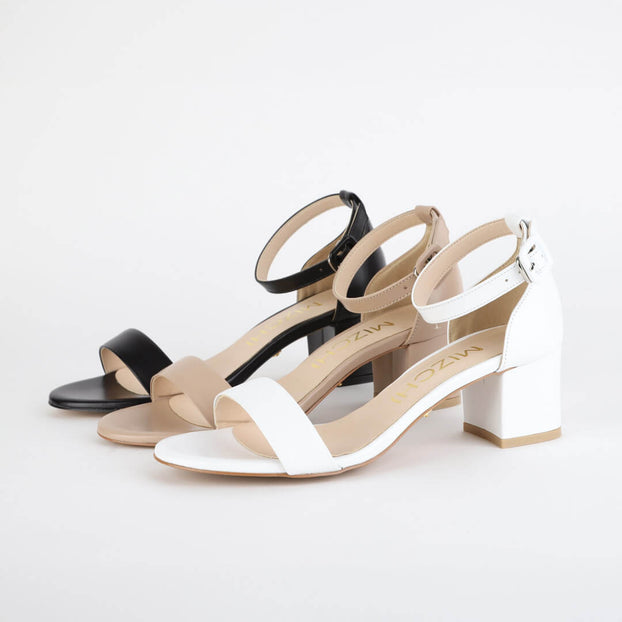 *UK size 1 - TIMELY - black, 5cm heels