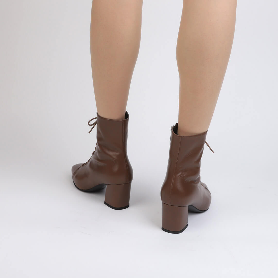 ALOSOVA - lace up ankle boot