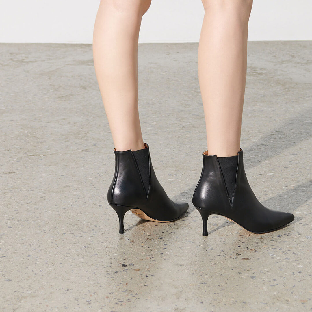 BODRAMA - point toe ankle boot