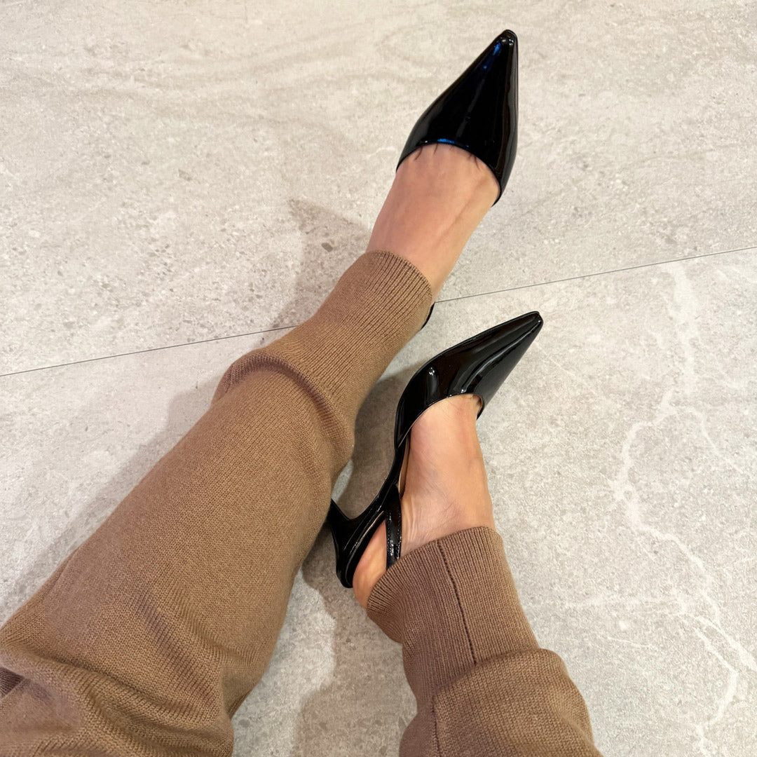*UK size 1 - TESORO -beige patent, 7cm heels