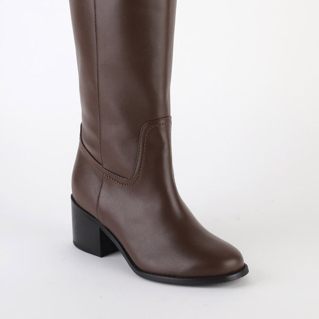 *UK size 2 - MAEVE - beige leather, 5cm heel
