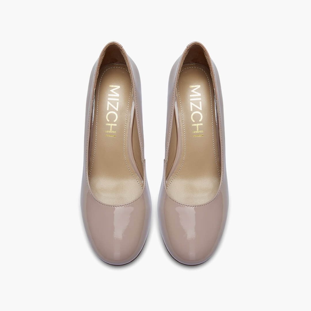 *FIONA - beige patent chunky heel pump