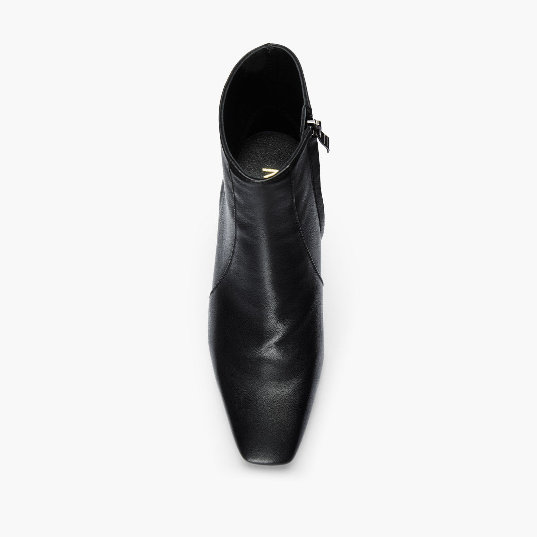 ROXANNE BLACK - leather ankle boots