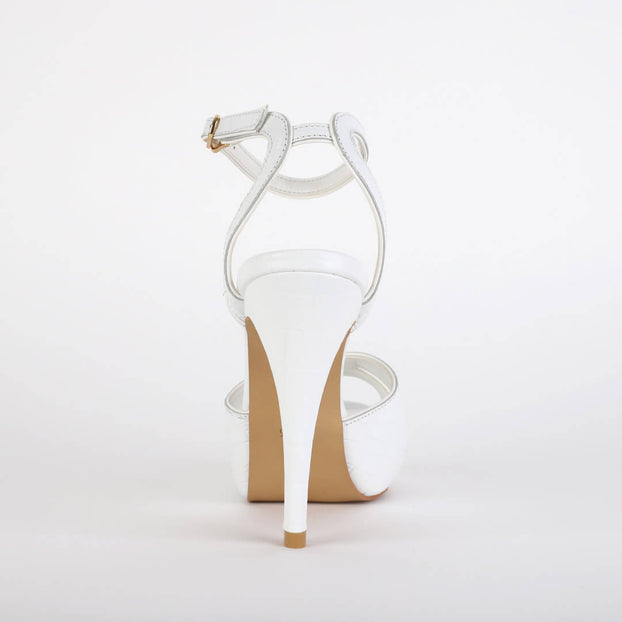 *SIMOM - white, 11/2cm size UK 2