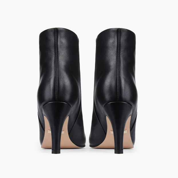 TANYA - black leather ankle boots