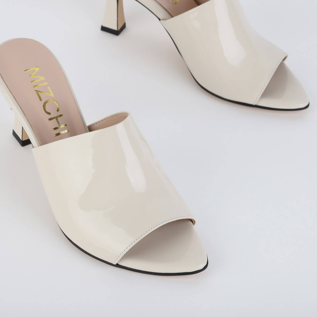 *ZINA - black, 6cm size UK 2
