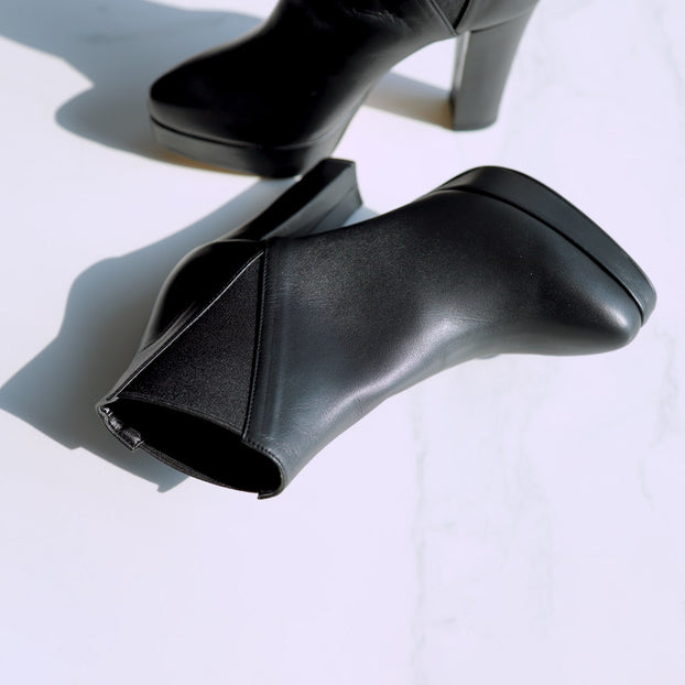 Petite Black Leather Platform Ankle Boot EU 33