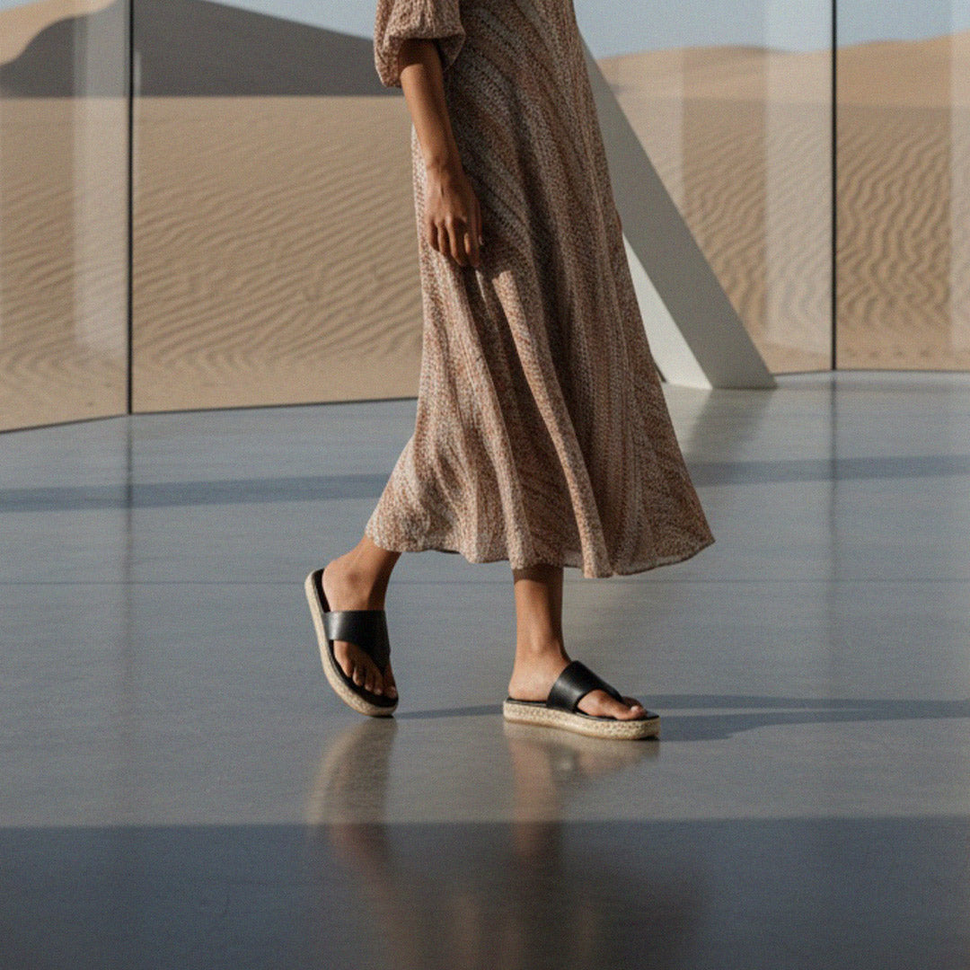 Cosmo Black -flatform espadrille sandals