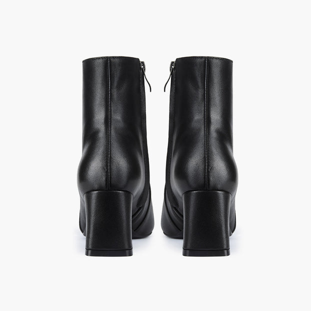 ROXANNE BLACK - leather ankle boots