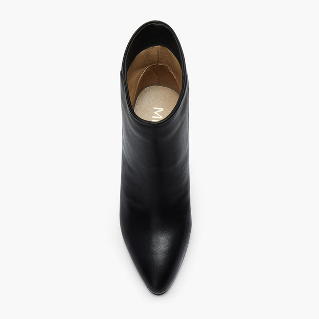 TANYA - black leather ankle boots