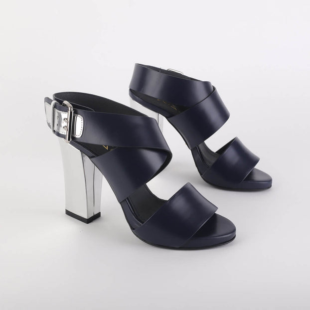 *Unique Production Sample - 6082 -black/silver sandal, 10cm size UK 2