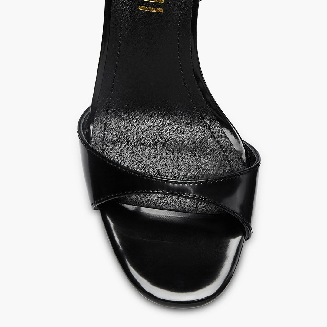 Do Ceu Black - Strappy Leather Sandals