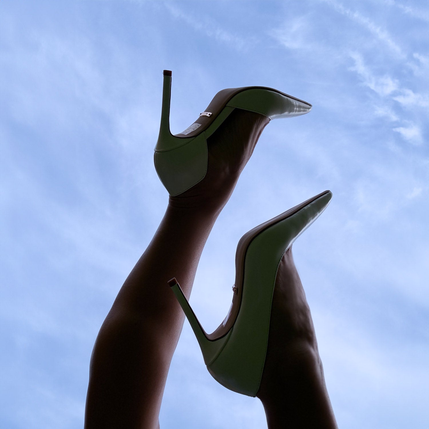 *LALITA WHITE  - d'orsay cut heels