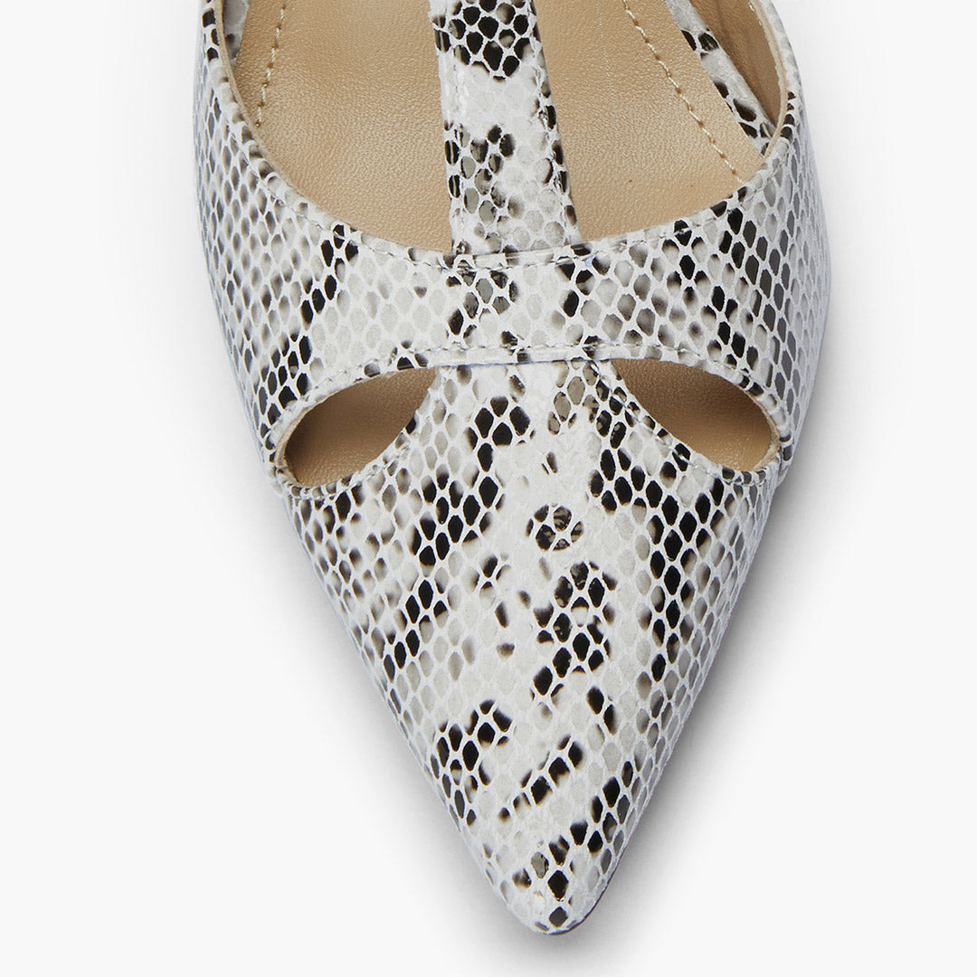 LEGAL - cut out slingback pumps