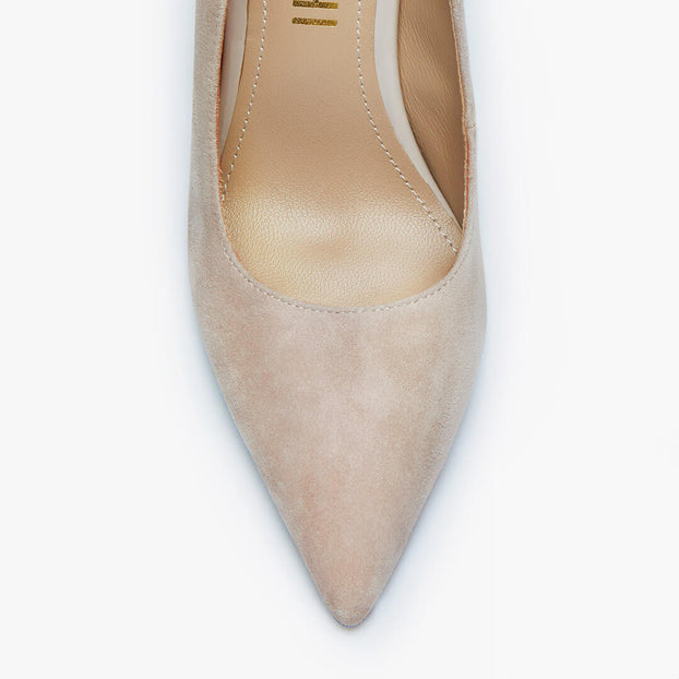 *Kayte - Light beige suede Classic Pump