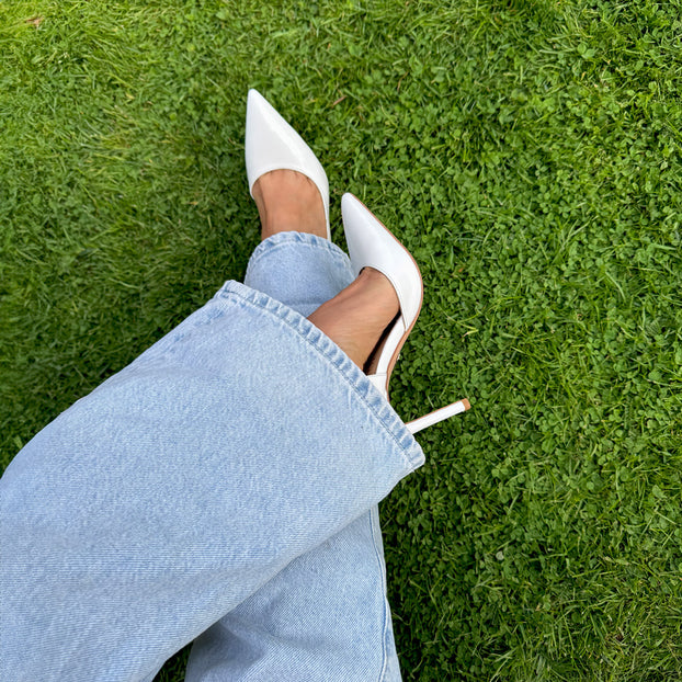 *LALITA WHITE  - d'orsay cut heels