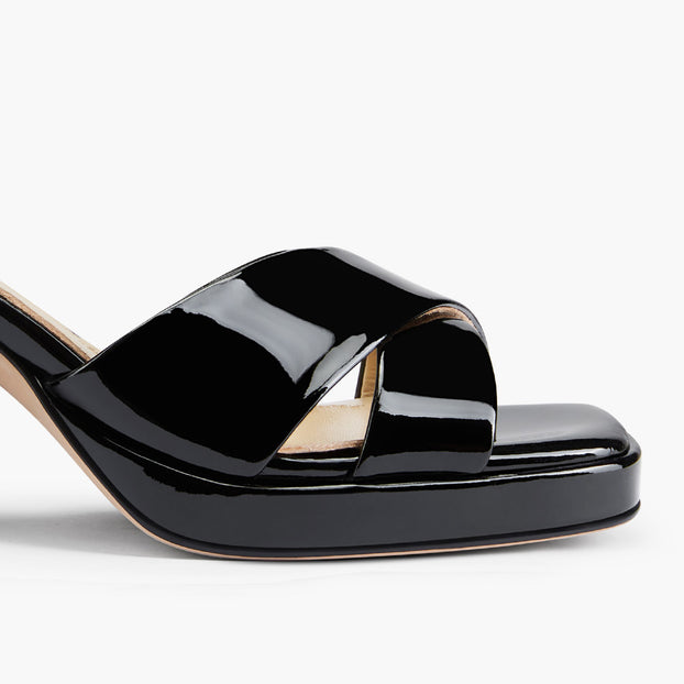 LUIZA PATENT - black platform sandals