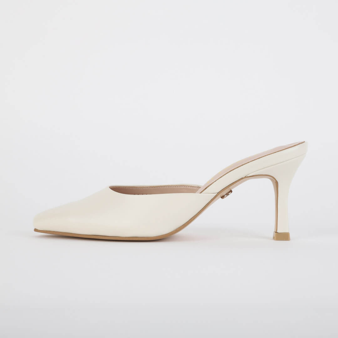 *HAZEL - ivory, 7cm size UK 2.5