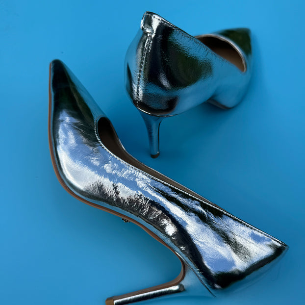 *Kayte - Vintage Silver Classic Pump