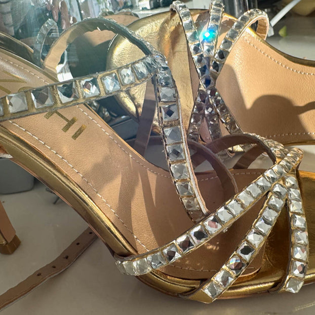 *MADDY GOLD  - diamond decor heels