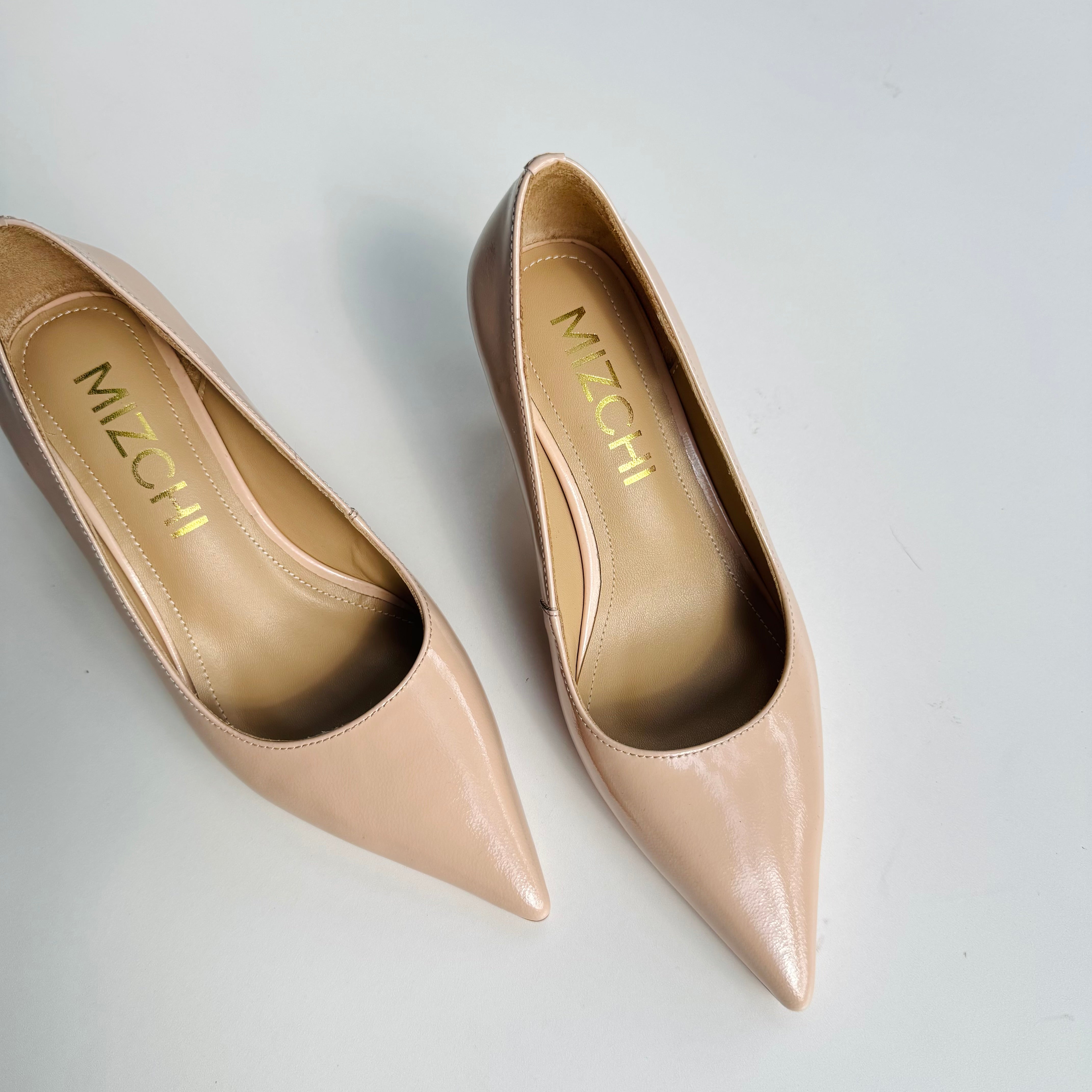*TIA BEIGE PATENT - kitten heels