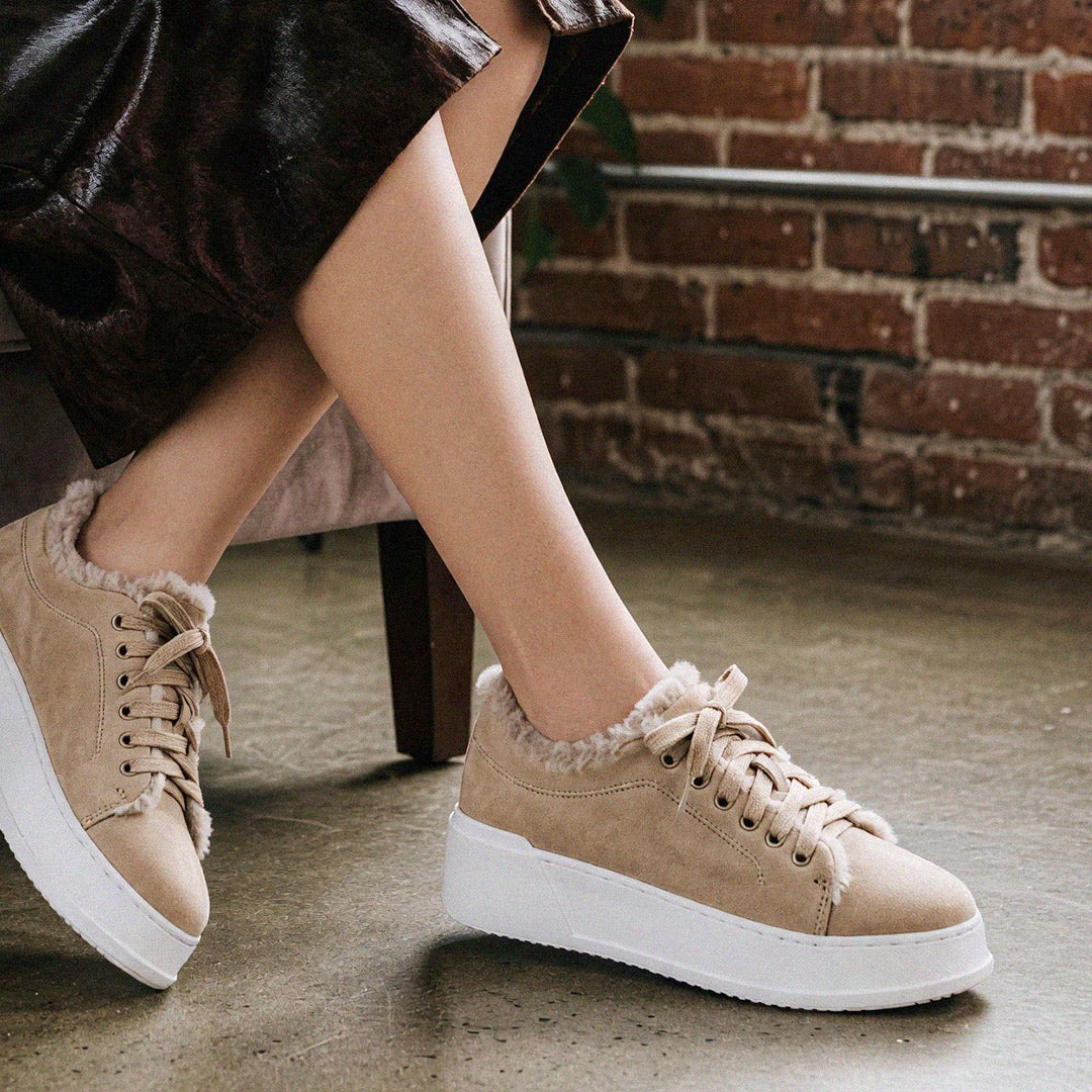 Faye - Fur Lined Sneakers