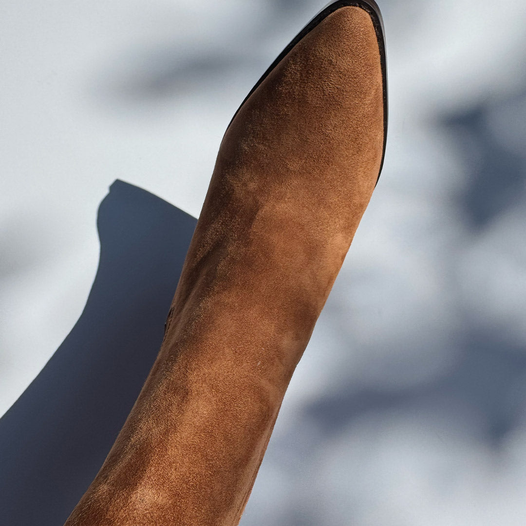*JENNY BROWN - suede cowboy boots