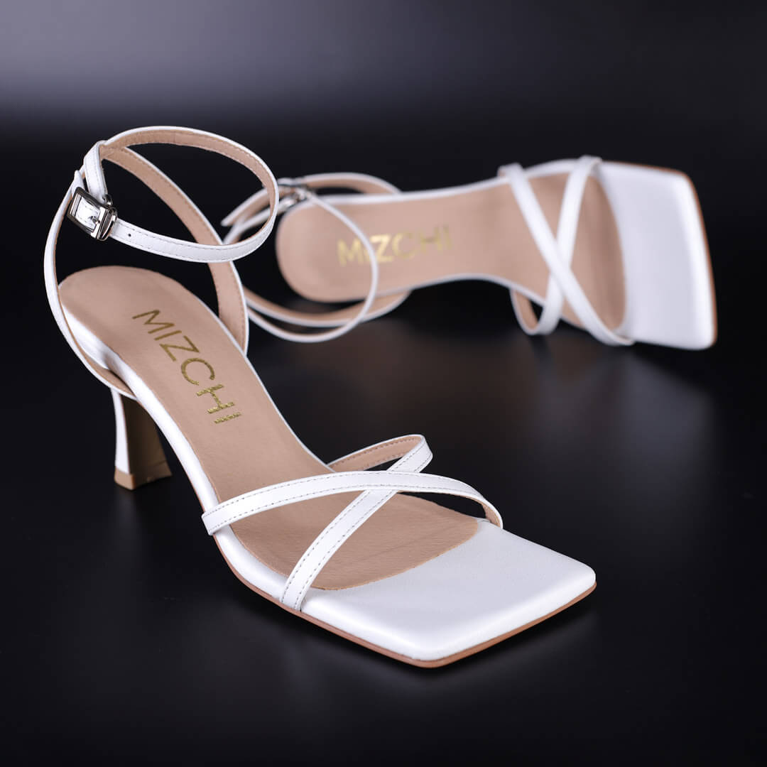*UK size 1 - CATALINA - white , 7cm heels
