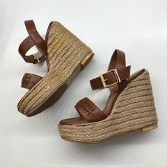 *COBURG - camel, 12cm size UK 1 (production sample - slight variations in heel tones)