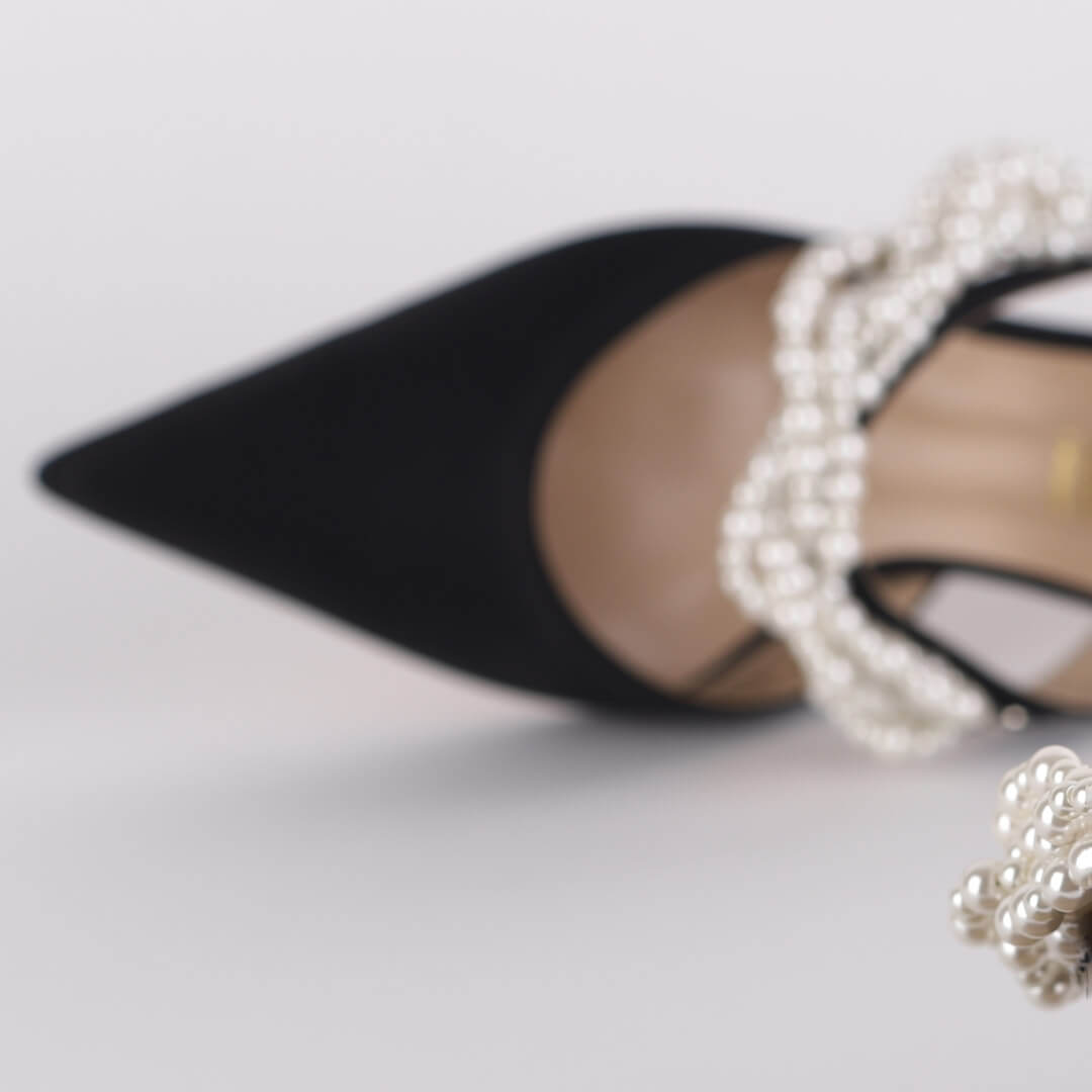 *POLIE - white, 4cm size UK 1 (worn in photo shoot)