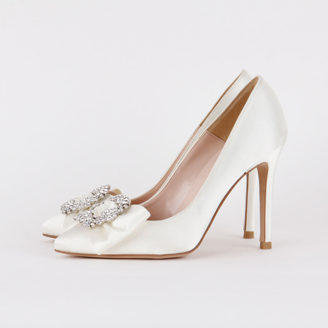 *CREME - ivory, 10cm size UK 1 (detachable broach)