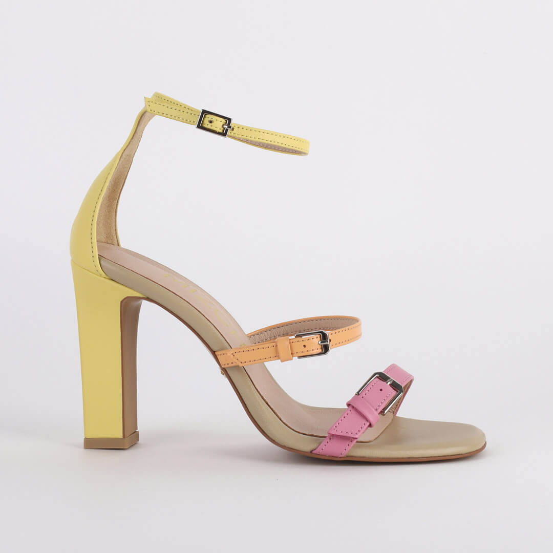 CANDY MANDY - strappy sandals