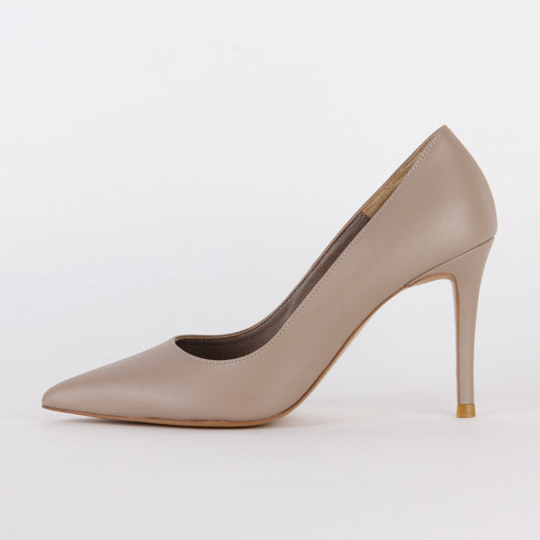 *KAILANI - beige, 10cm, size UK 13