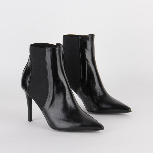 YESSA - ankle boot