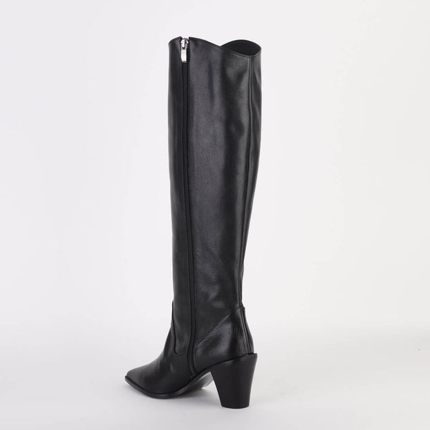 TRAY DEE - oversize boot