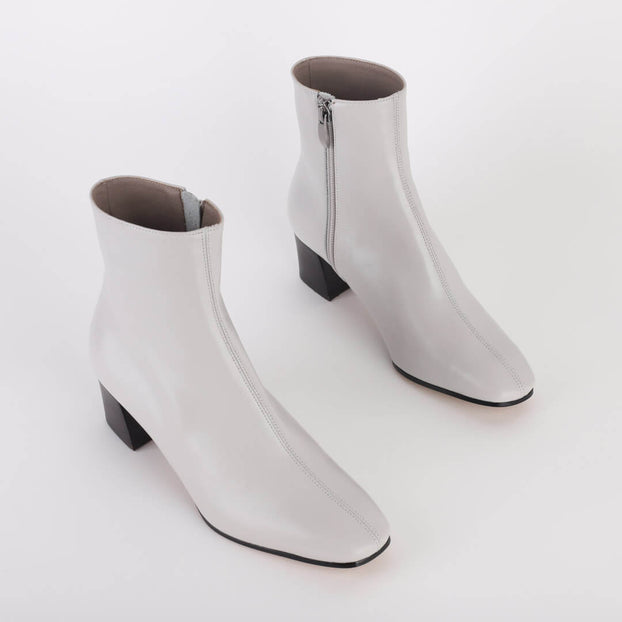 NAVIN - ankle boots