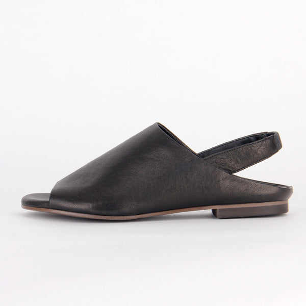 DAST - sandals