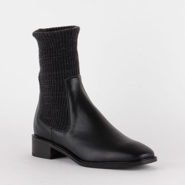 KOLLE - sock ankle boot