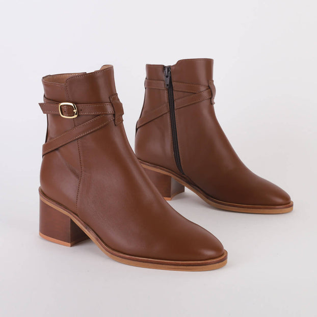 Aubrey - belted ankle boots