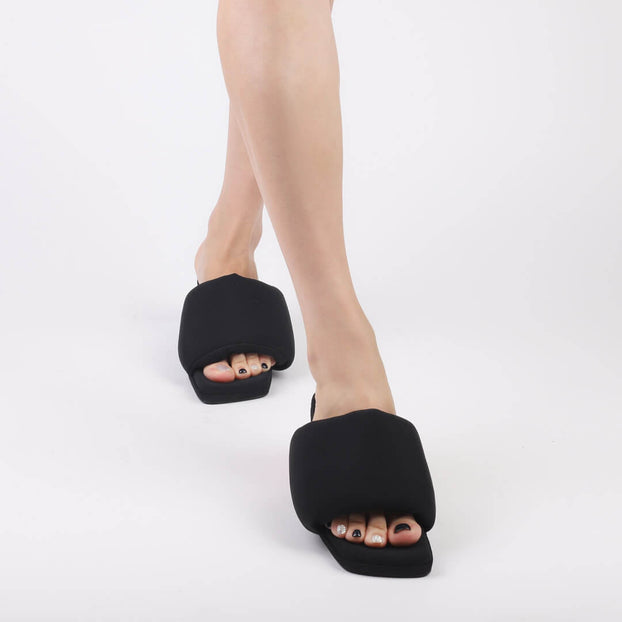YAYOI - slippers