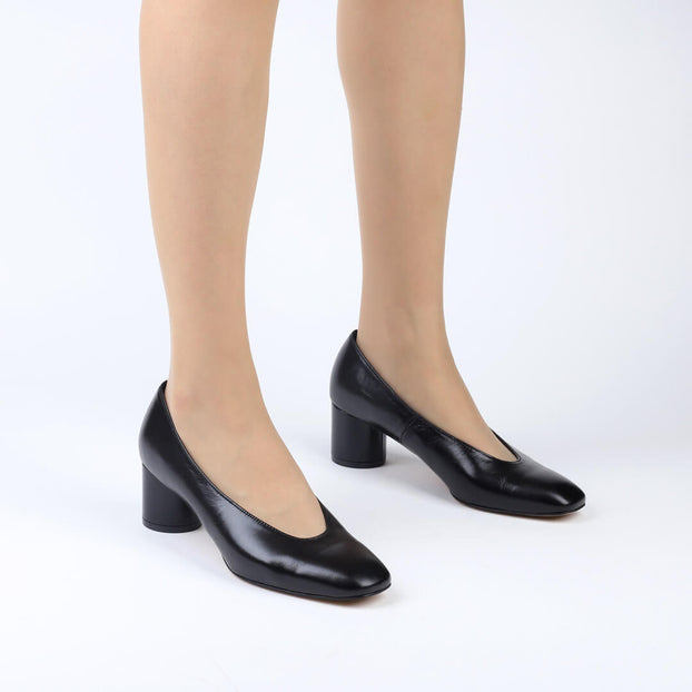 *UK size 13 WILLOW black, 5cm heels UK 13 EU 32 USA (210mm length) Black 5cm