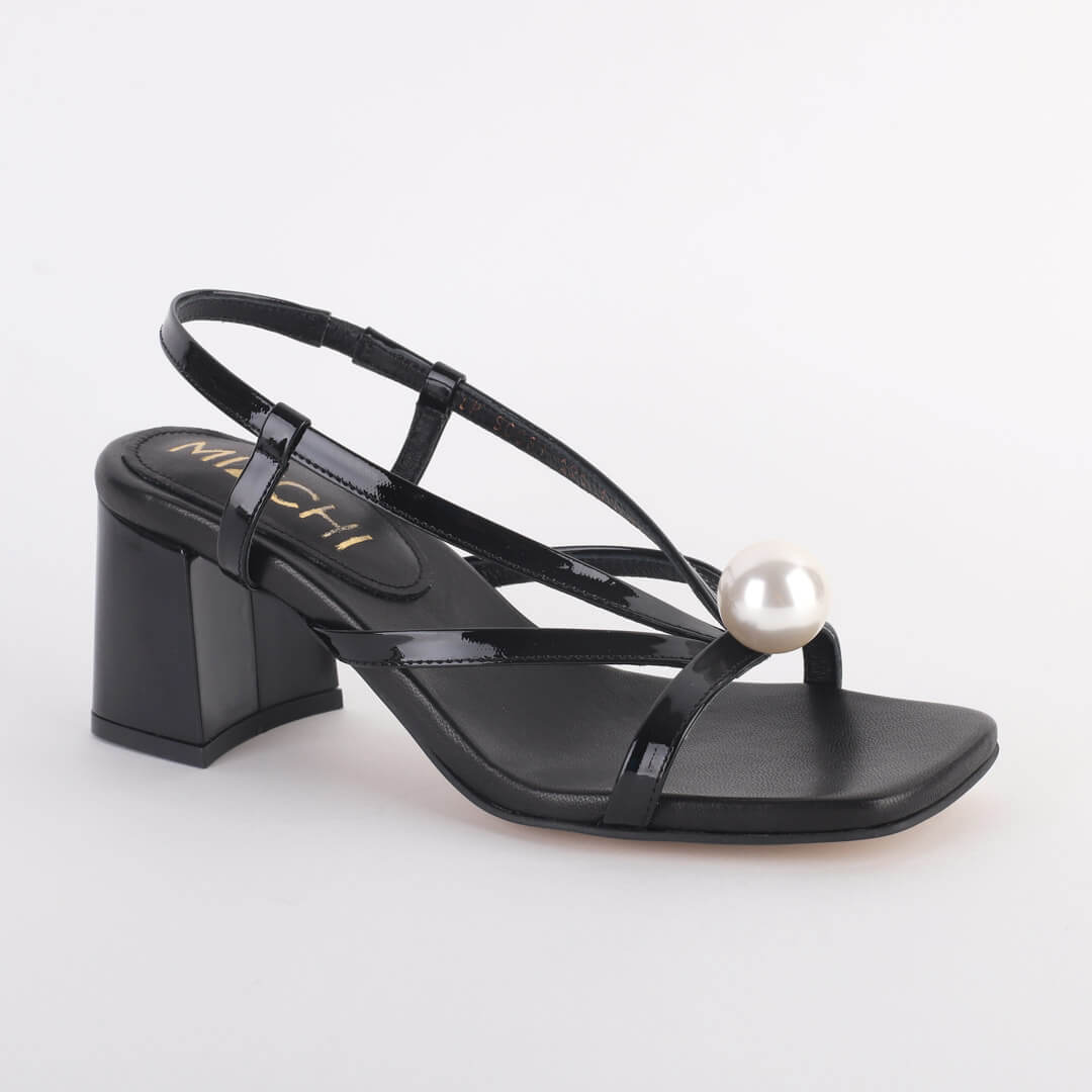 ORI - pearl black patent sandals