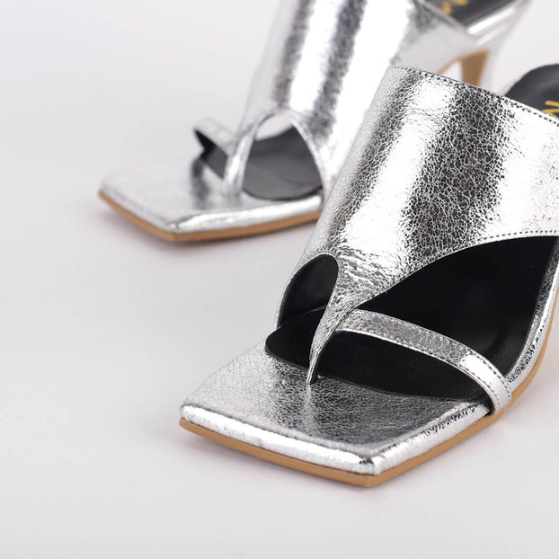 Ella - metallic leather sandals